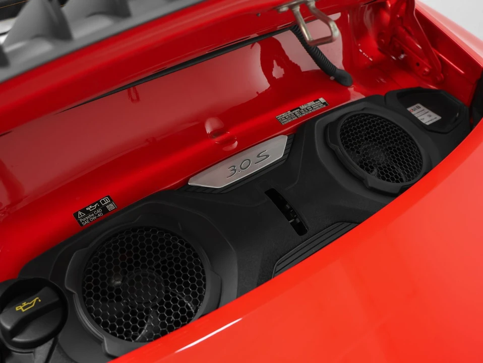 2024 Porsche 992 Carrera S - Image 20 of 31