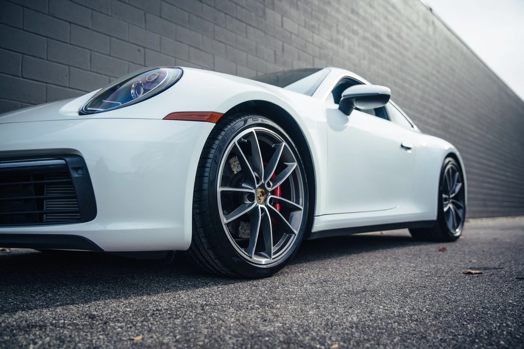 2024 Porsche 992 Carrera S - Image 6 of 12