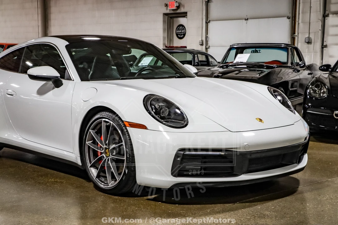 2024 Porsche - Image 28 of 31