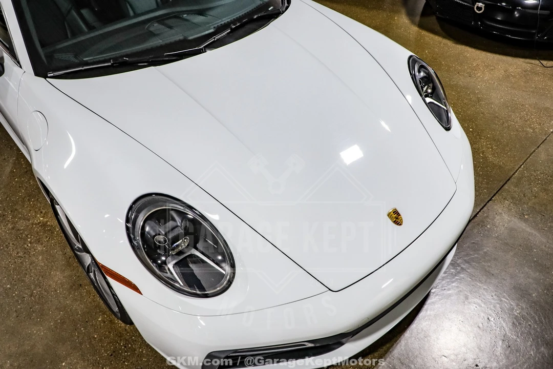 2024 Porsche - Image 29 of 31