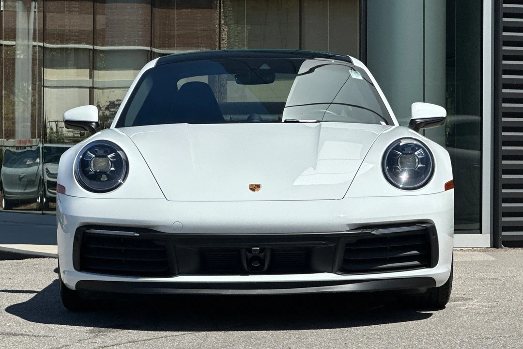 2024 Porsche 992 Carrera S - Image 11 of 31