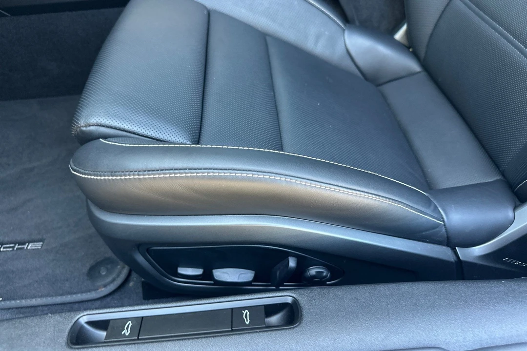 2024 Porsche 992 Carrera S - Image 14 of 31