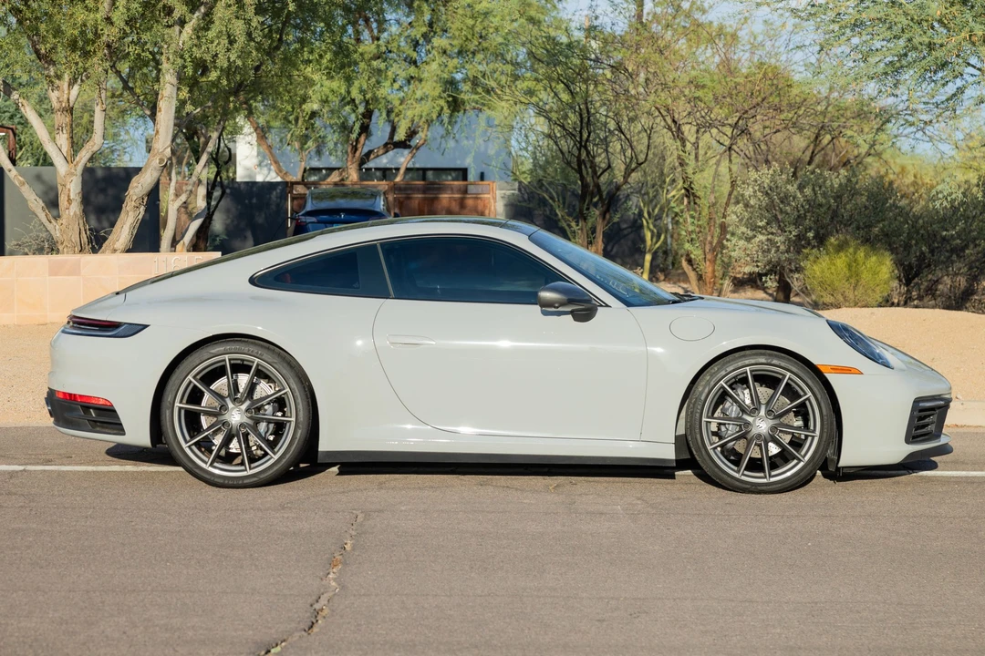 2024 Porsche 992 Carrera T - Image 6 of 31