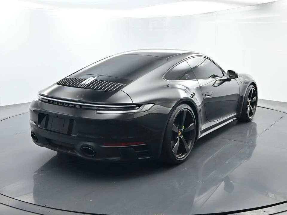 2024 Porsche 992 Carrera T - Image 14 of 31