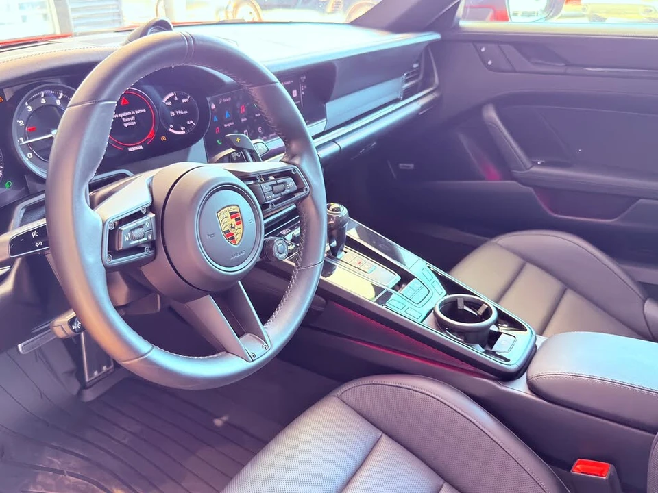 2024 Porsche 992 Carrera T - Image 4 of 31