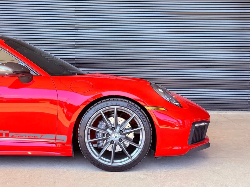 2024 Porsche 992 Carrera T - Image 17 of 31