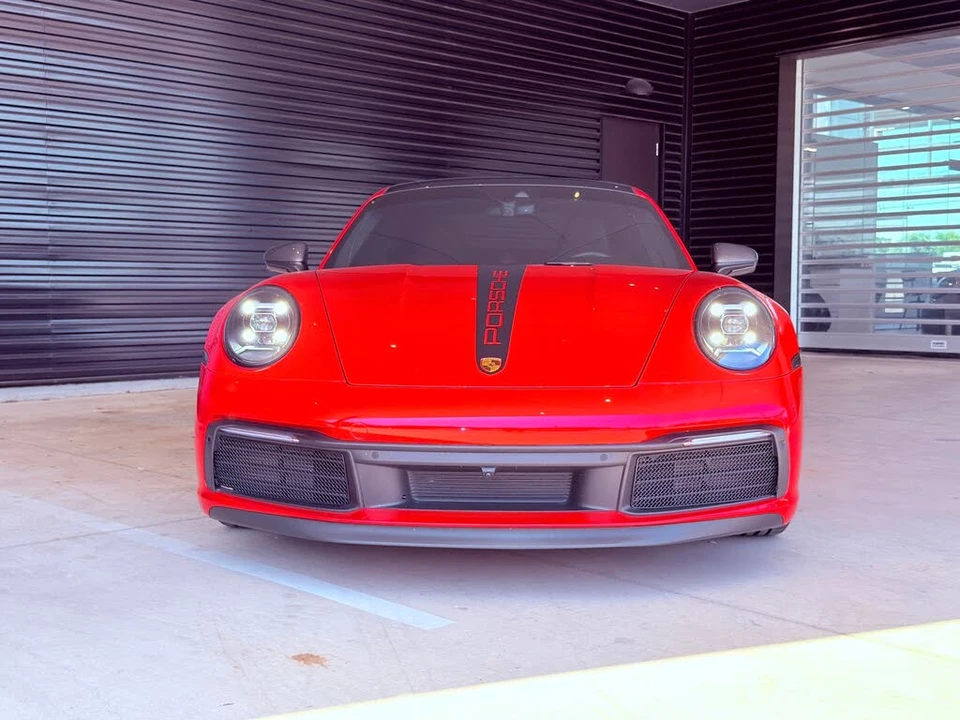2024 Porsche 992 Carrera T - Image 9 of 31