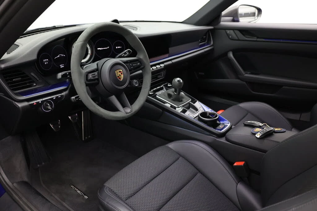 2024 Porsche 992 Carrera T - Image 17 of 31