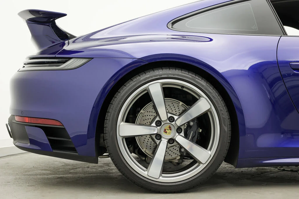 2024 Porsche 992 Carrera T - Image 6 of 31