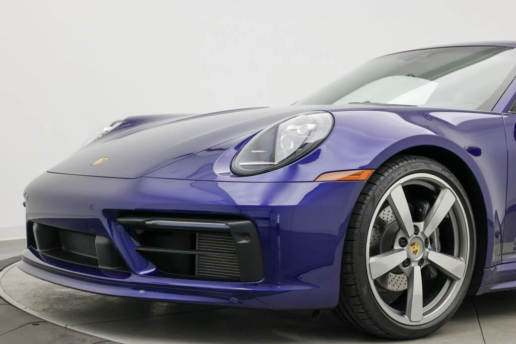 2024 Porsche 992 Carrera T - Image 8 of 31