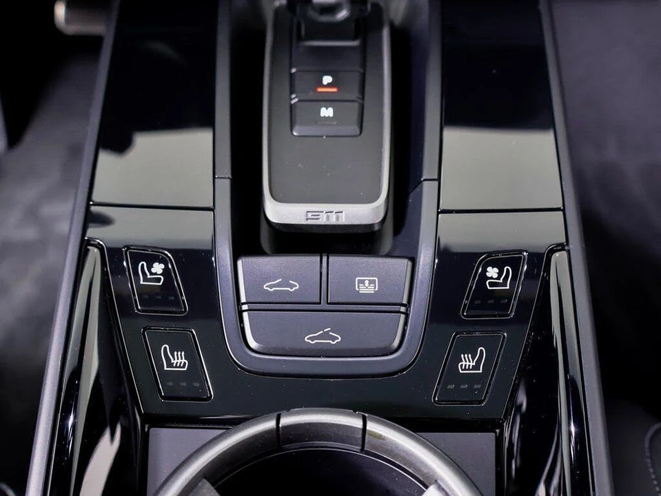 2024 Porsche 992 Carrera T - Image 20 of 31