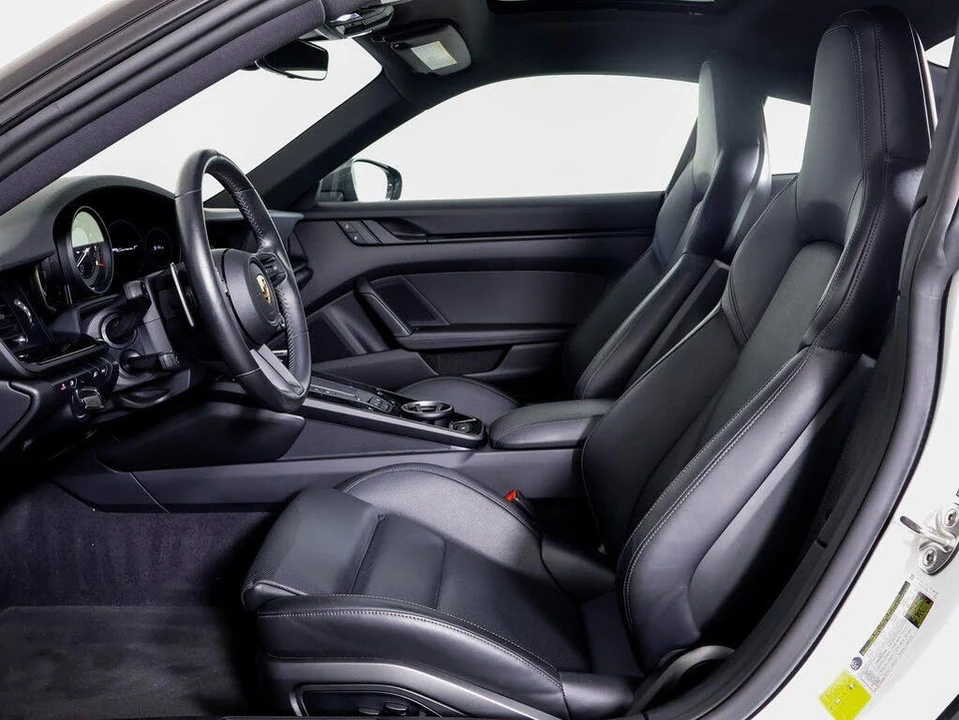 2024 Porsche 992 Carrera T - Image 5 of 31