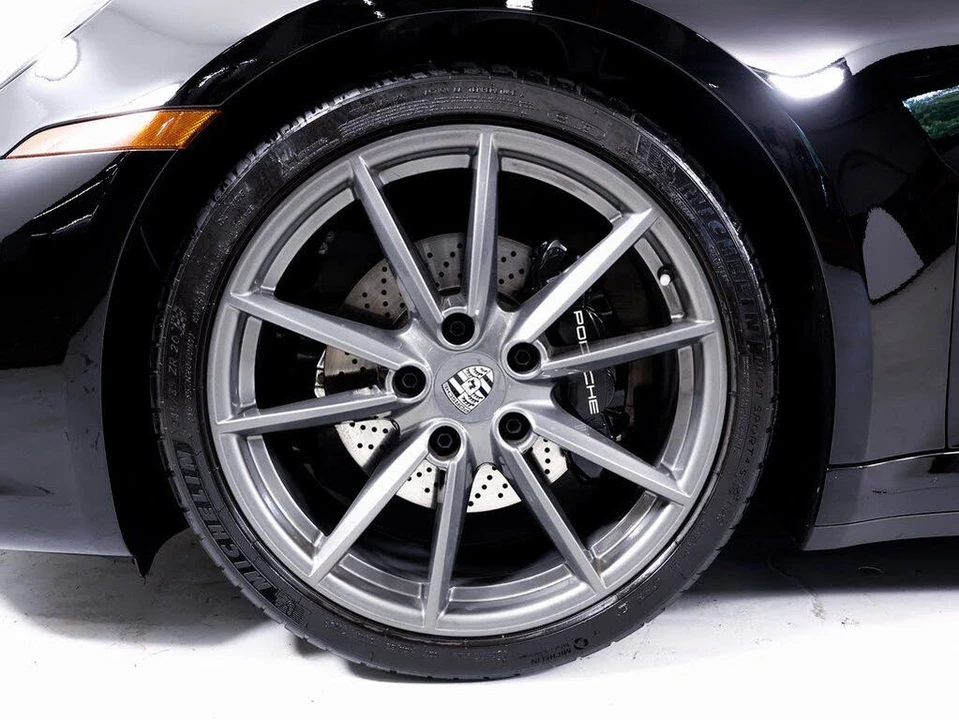2024 Porsche 992 Carrera T - Image 25 of 31