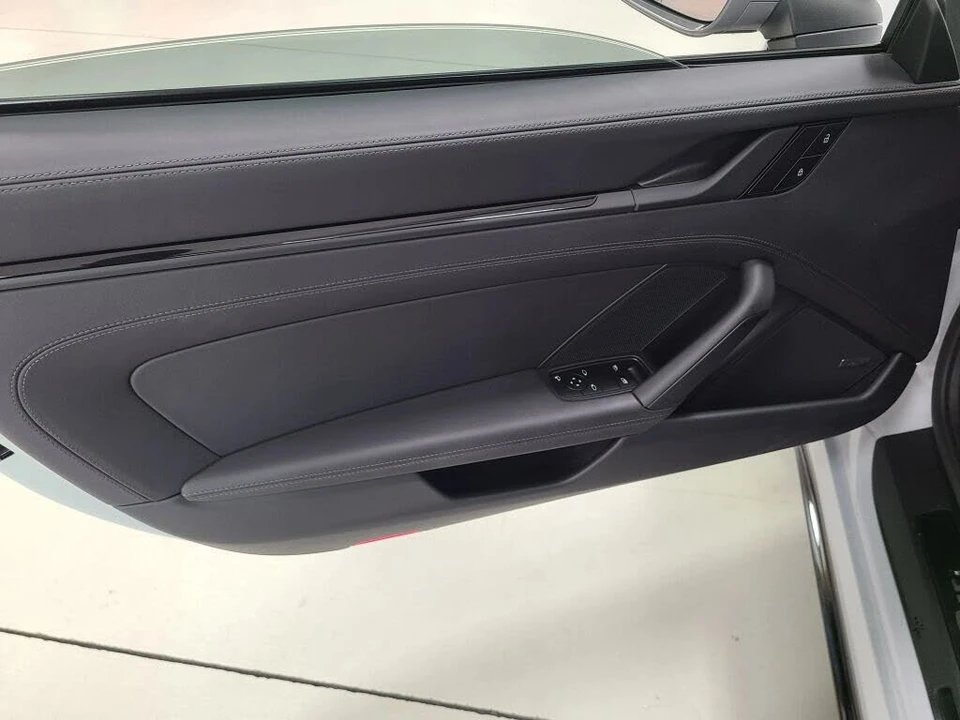 2024 Porsche 992 Carrera T - Image 20 of 31