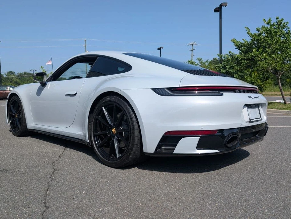 2024 Porsche 992 Carrera T - Image 14 of 31