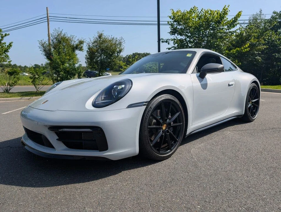 2024 Porsche 992 Carrera T - Image 10 of 31