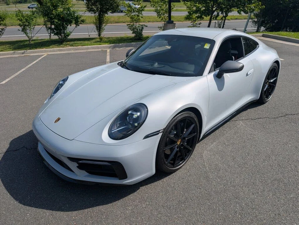 2024 Porsche 992 Carrera T - Image 9 of 31