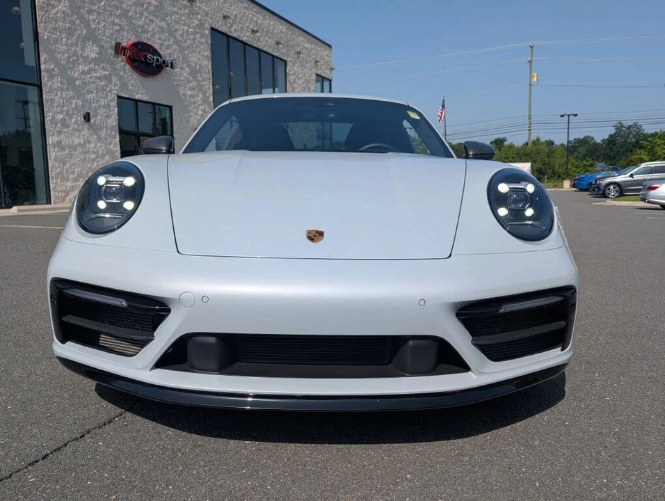 2024 Porsche 992 Carrera T - Image 8 of 31
