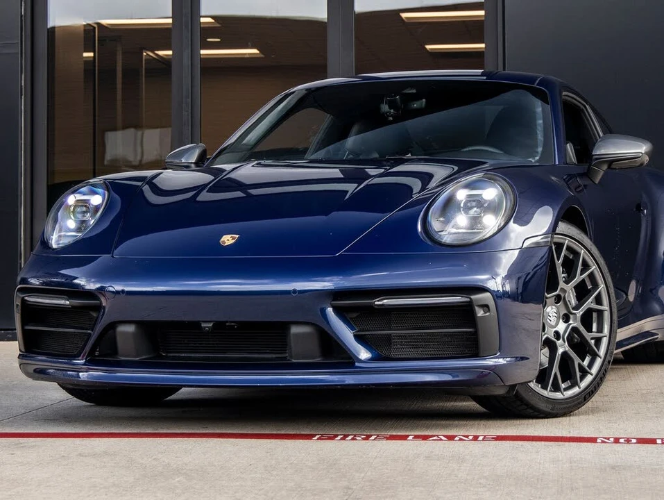 2024 Porsche 992 Carrera T - Image 7 of 31