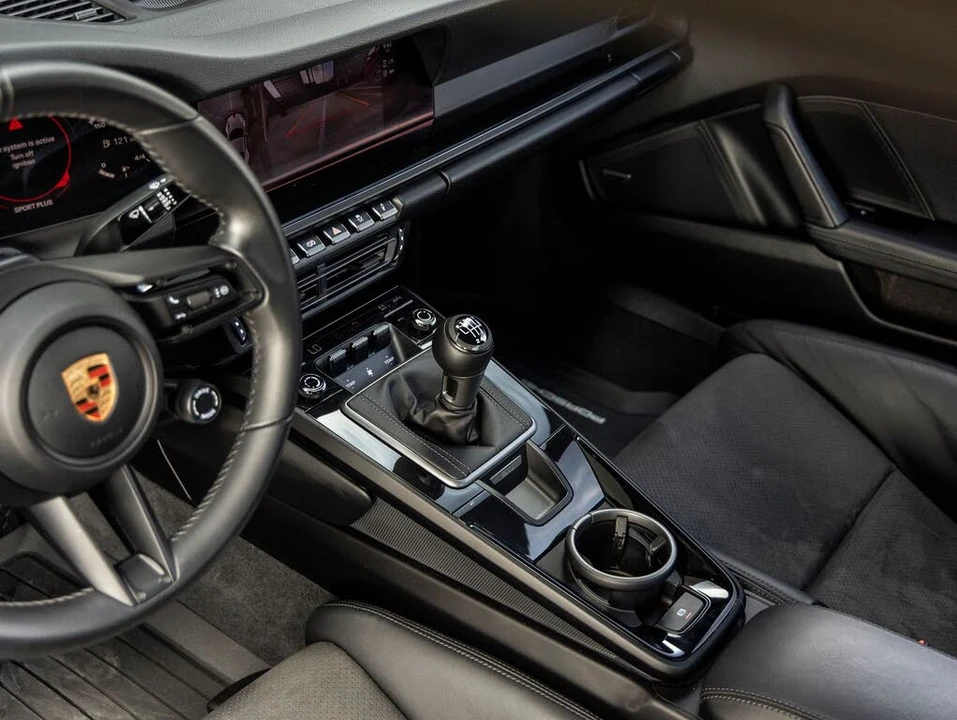 2024 Porsche 992 Carrera T - Image 29 of 31