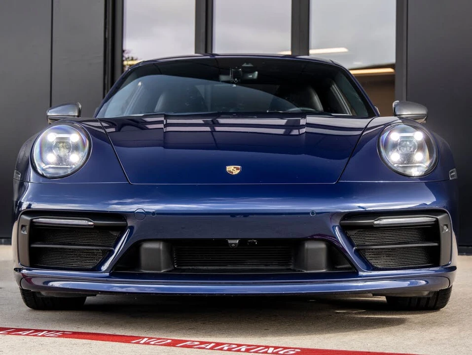 2024 Porsche 992 Carrera T - Image 8 of 31