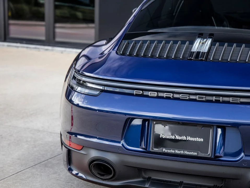 2024 Porsche 992 Carrera T - Image 13 of 31