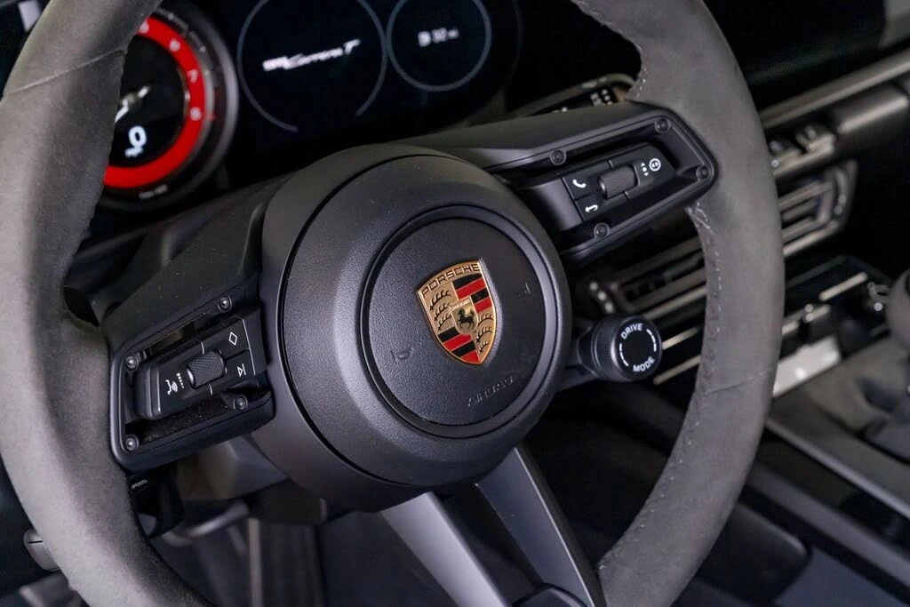 2024 Porsche 992 Carrera T - Image 23 of 31