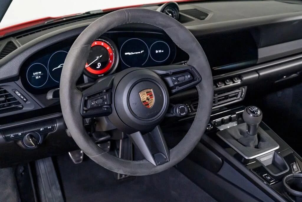 2024 Porsche 992 Carrera T - Image 19 of 31