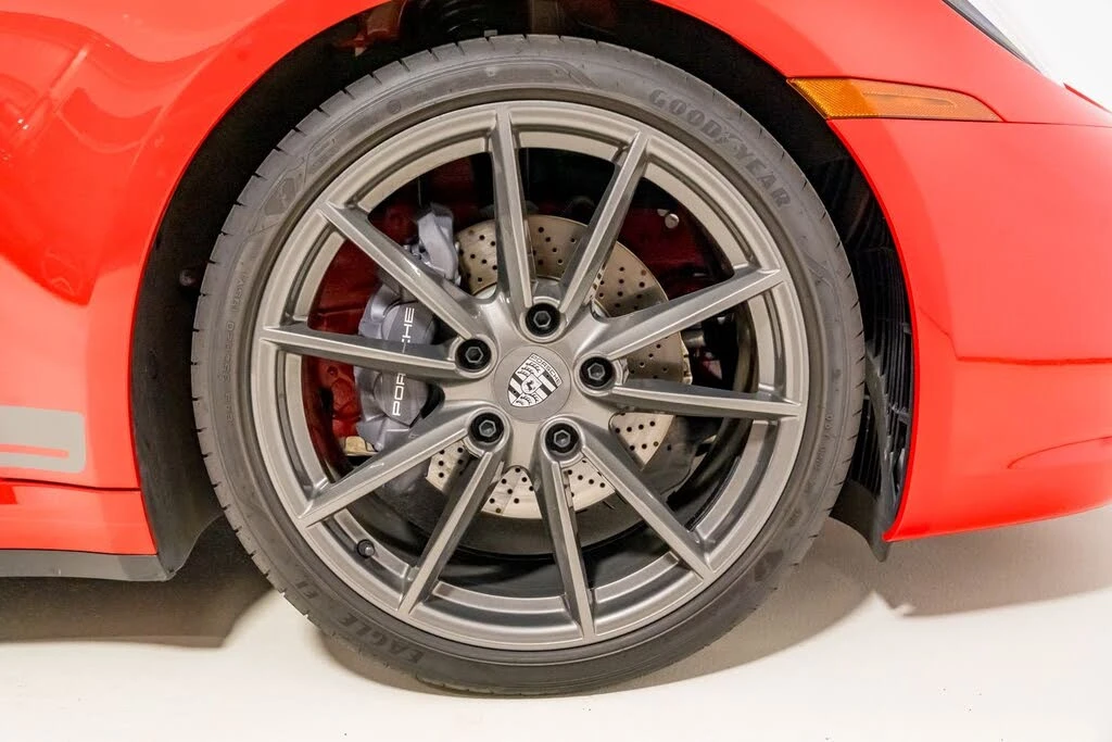 2024 Porsche 992 Carrera T - Image 14 of 31