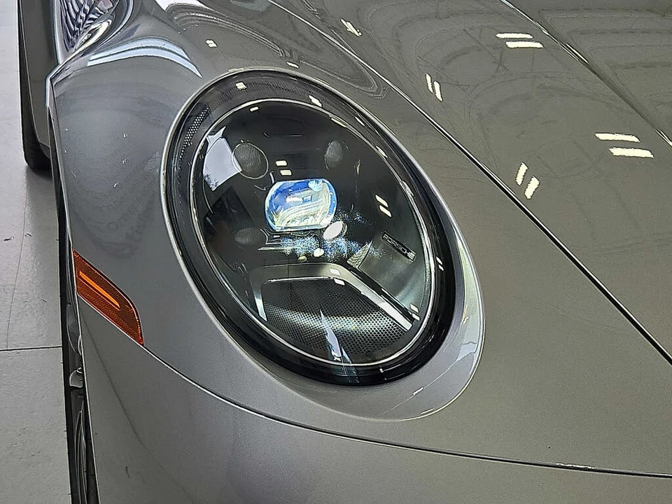 2024 Porsche 992 Carrera T - Image 10 of 31