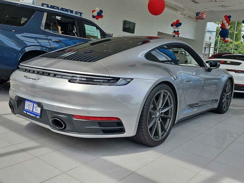2024 Porsche 992 Carrera T - Image 8 of 31