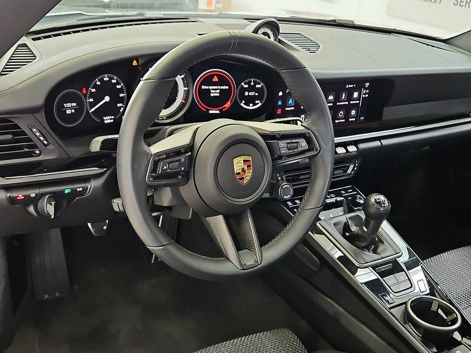 2024 Porsche 992 Carrera T - Image 12 of 31