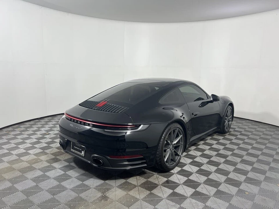 2024 Porsche 992 Carrera T - Image 7 of 25
