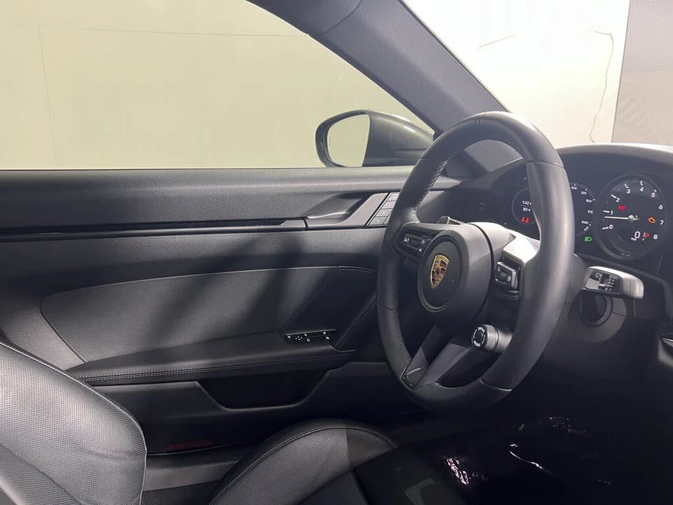 2024 Porsche 992 Carrera T - Image 12 of 25