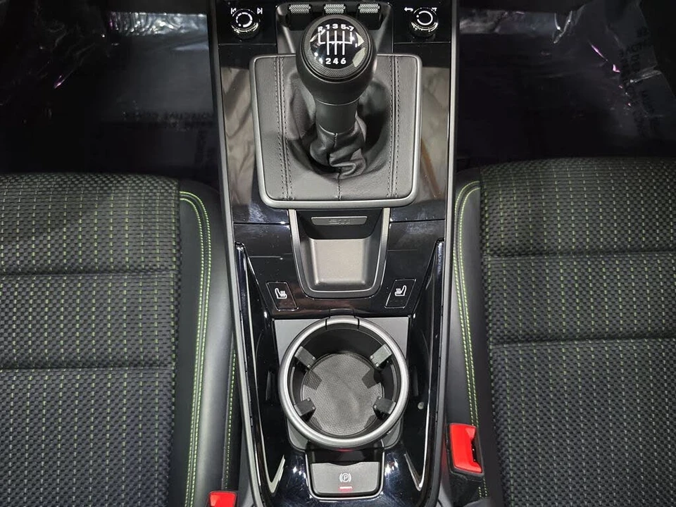 2024 Porsche 992 Carrera T - Image 20 of 30