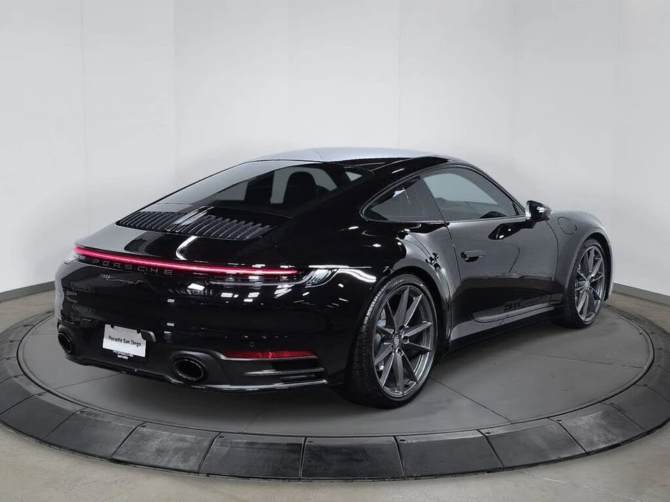 2024 Porsche 992 Carrera T - Image 7 of 30