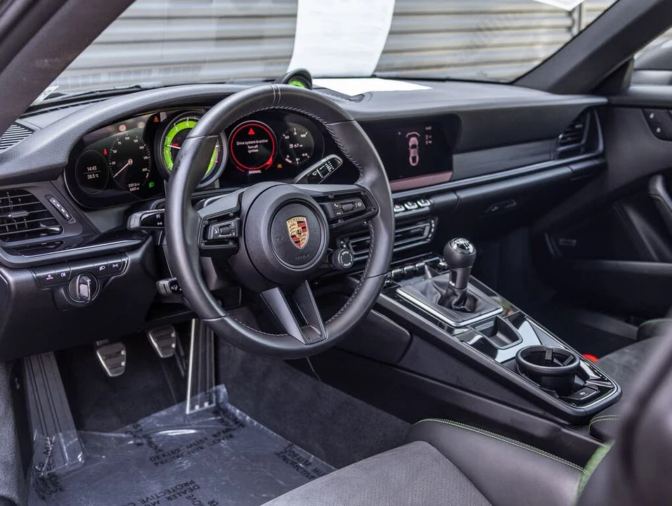 2024 Porsche 992 Carrera T - Image 4 of 30