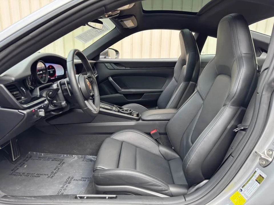 2024 Porsche 992 Carrera T - Image 16 of 31