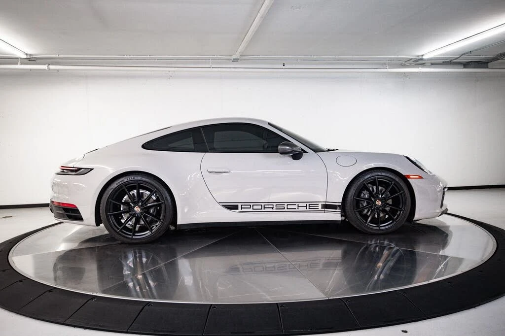 2024 Porsche 992 Carrera T - Image 8 of 29