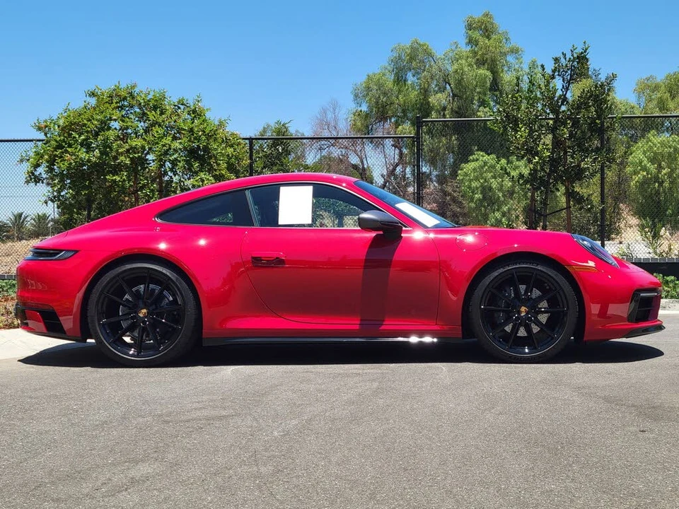 2024 Porsche 992 Carrera T - Image 8 of 31