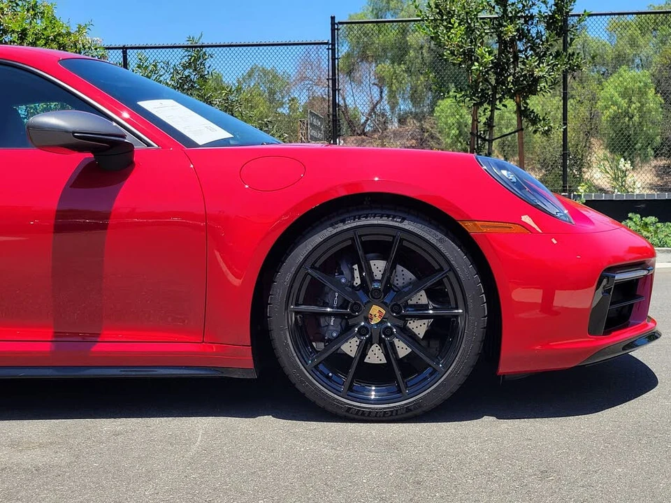 2024 Porsche 992 Carrera T - Image 11 of 31