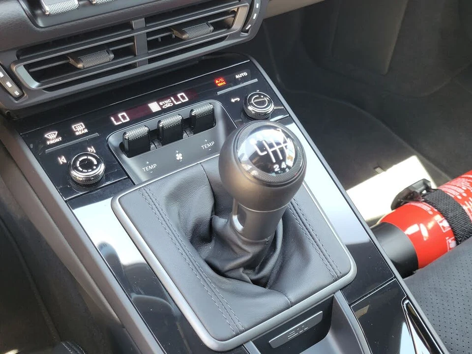 2024 Porsche 992 Carrera T - Image 22 of 31
