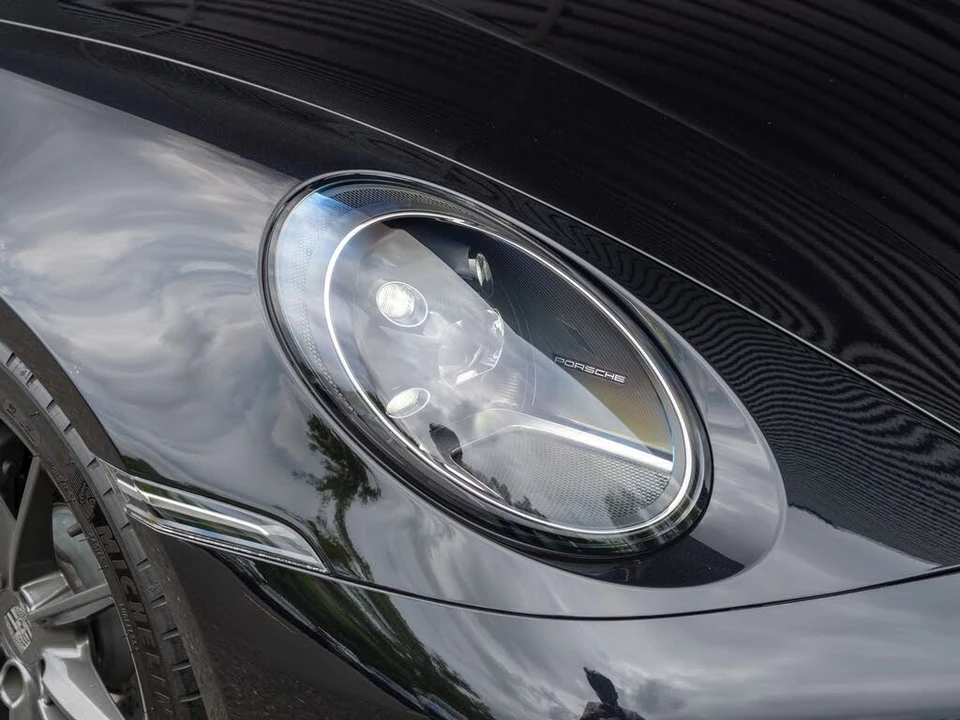 2024 Porsche 992 Carrera T - Image 17 of 31