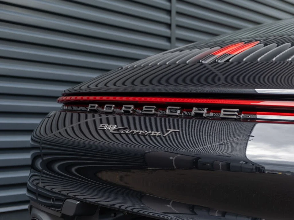 2024 Porsche 992 Carrera T - Image 19 of 31