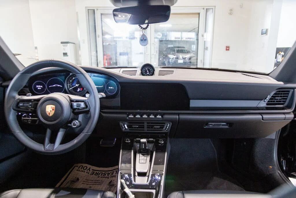 2024 Porsche 992 Carrera - Image 11 of 19