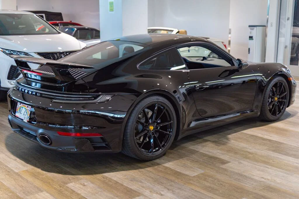 2024 Porsche 992 Carrera - Image 5 of 19