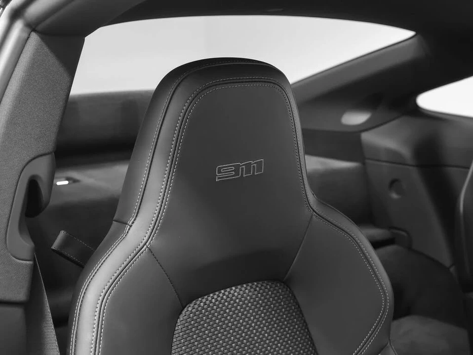 2024 Porsche 992 Carrera T - Image 27 of 31