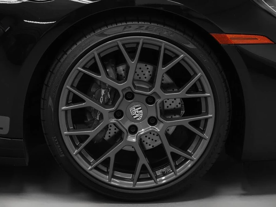 2024 Porsche 992 Carrera T - Image 18 of 31