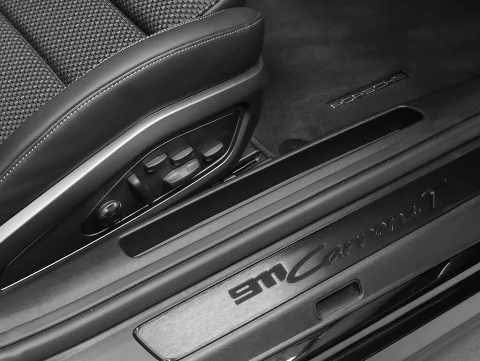 2024 Porsche 992 Carrera T - Image 25 of 31