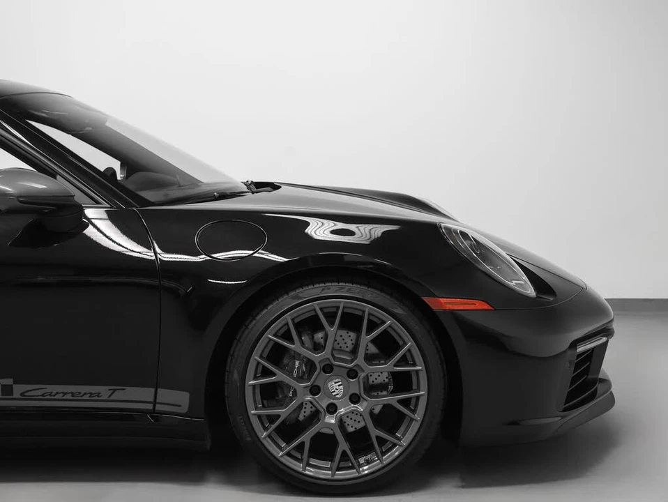 2024 Porsche 992 Carrera T - Image 17 of 31